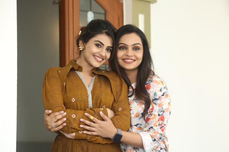 ka-heroins-press-meet-7.jpg