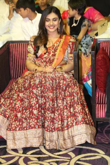ka-movie-pre-release-6.jpg