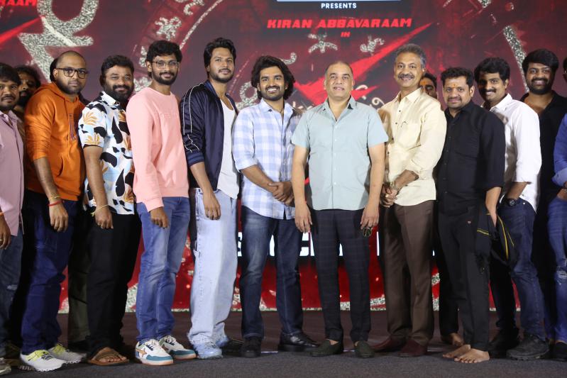 ka-movie-success-celebrations-3.jpg