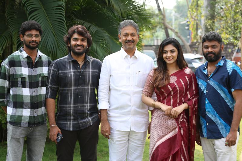 ka-movie-success-meet-3.jpg