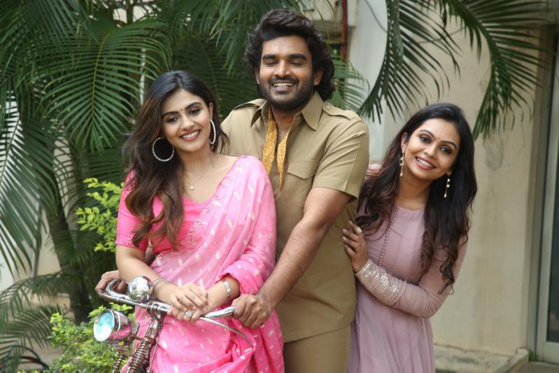 ka-movie-trailer-launch-1.jpg