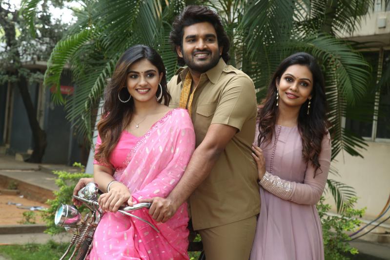 ka-movie-trailer-launch-5.jpg
