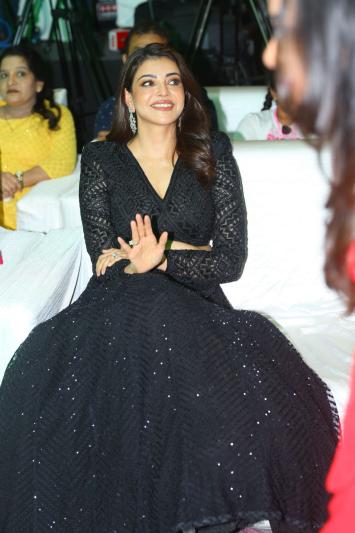 kajal-agarwal-stills-2-3.jpg