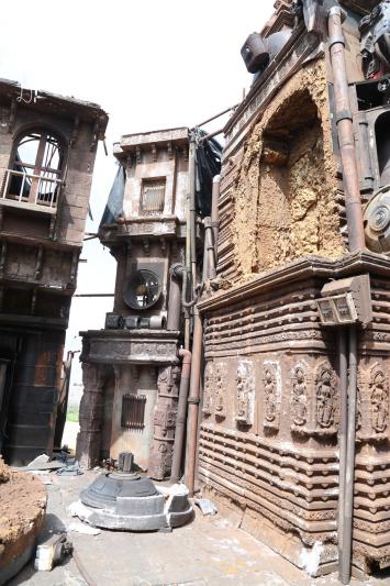 kalki-2898-ad-movie-set-34.jpg
