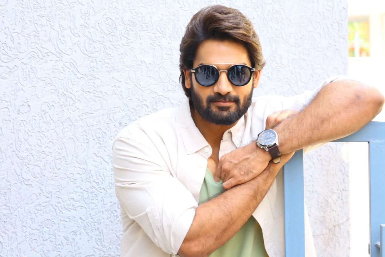 kartikeya-gummakonda-interview-11.jpg