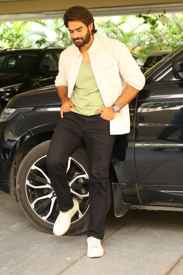 kartikeya-gummakonda-interview-18.jpg
