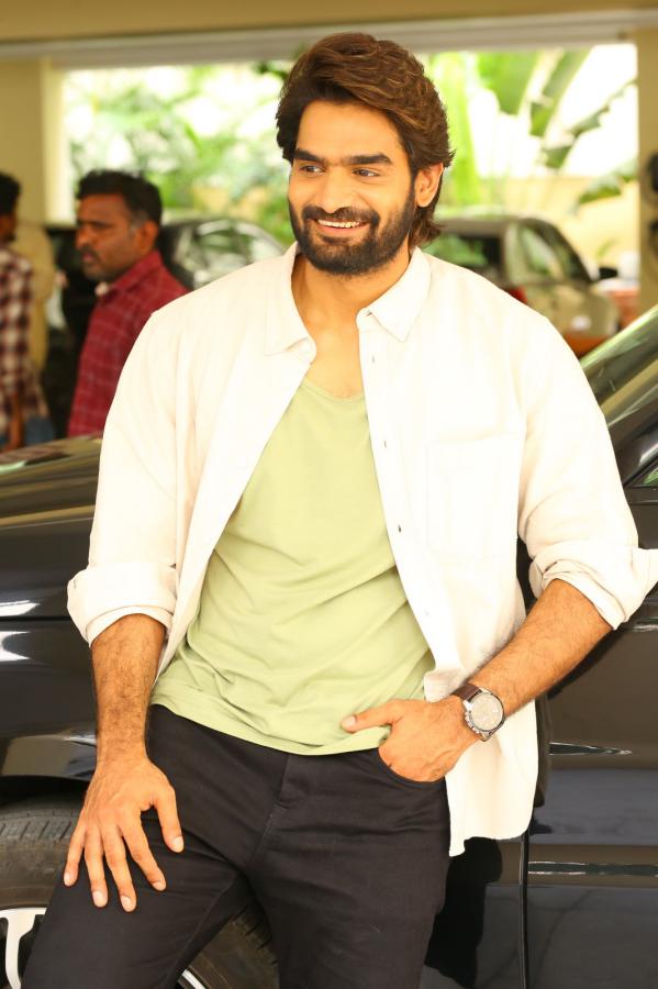 kartikeya-gummakonda-interview-20.jpg