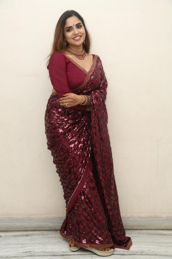 karunya-chowdary-stills-2-16.jpg