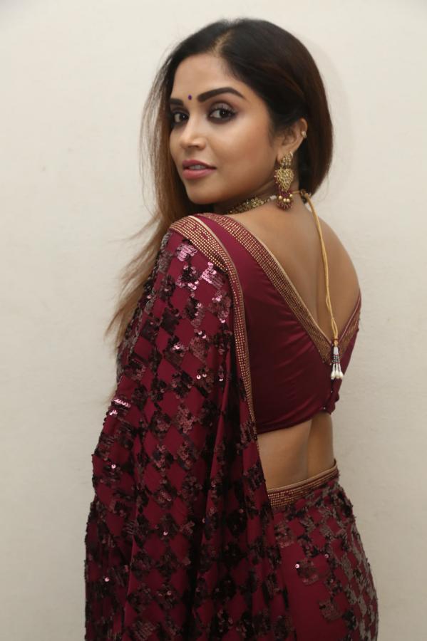 karunya-chowdary-stills-2-23.jpg