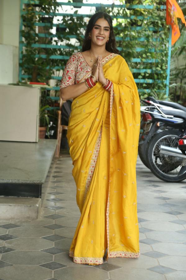 Kavya Taper Stills