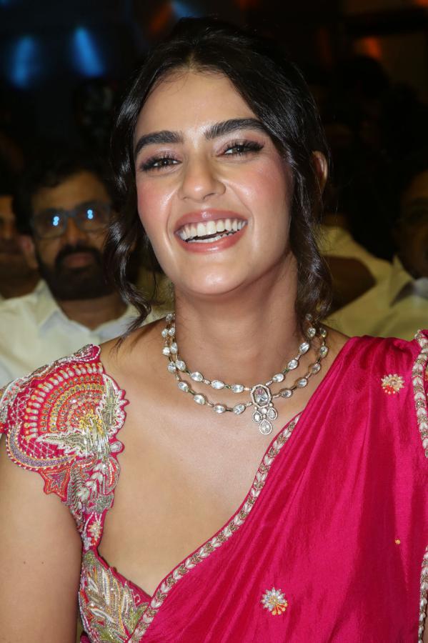 kavya-taper-stills-2-15.jpg