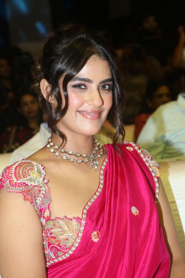 kavya-taper-stills-2-22.jpg