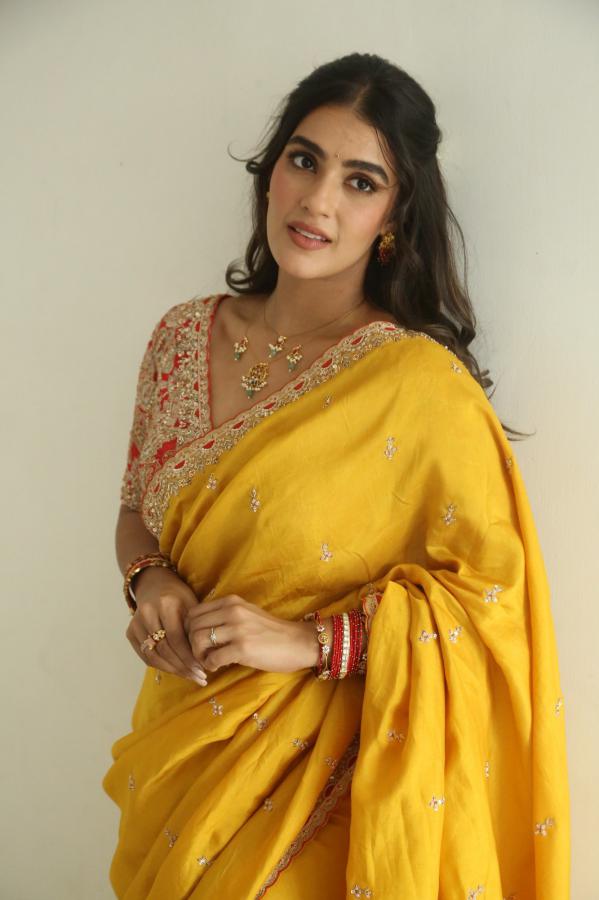 kavya-taper-stills-22.jpg