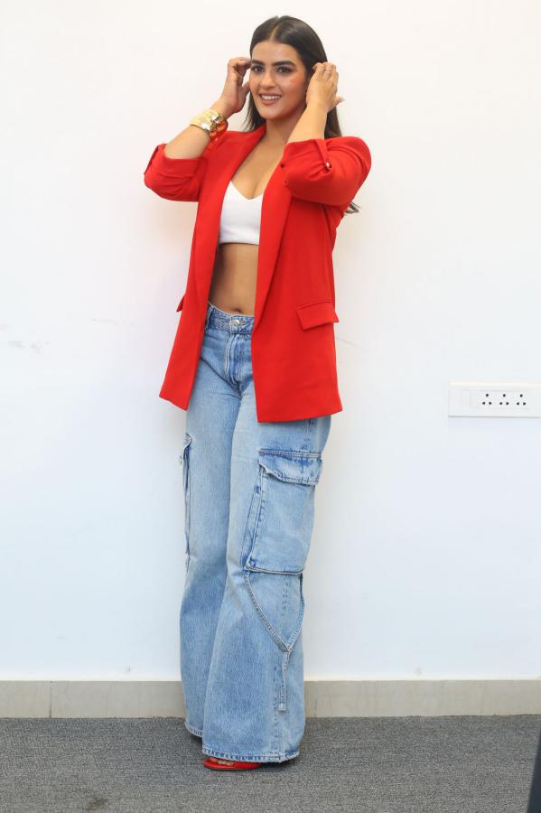 kavya-thappar-interview-12.jpg