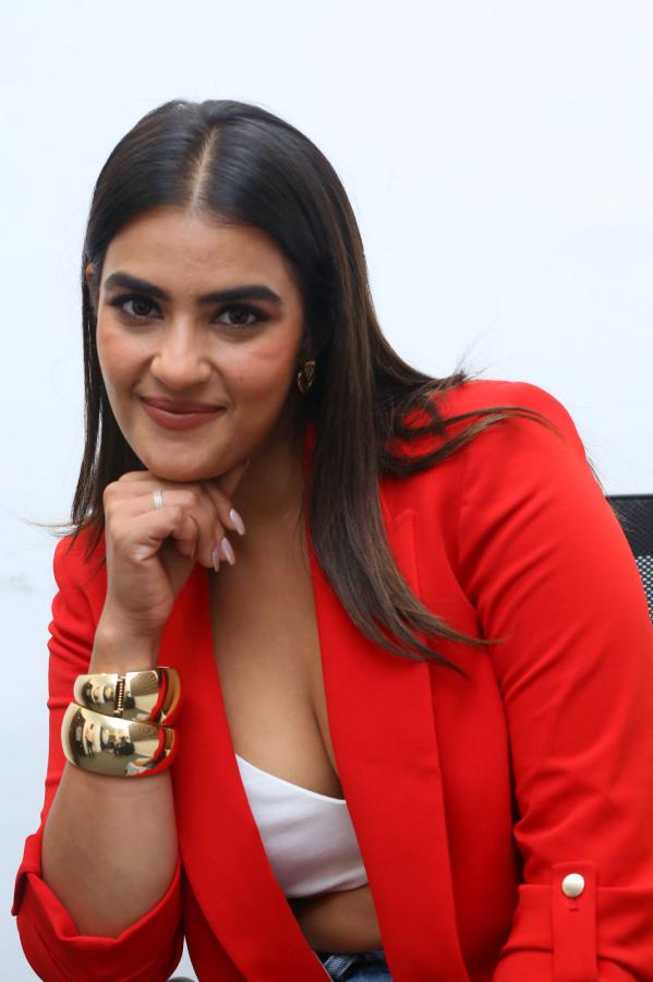 kavya-thappar-interview-28.jpg