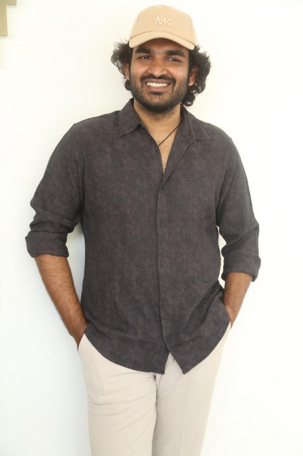 kiran-abbavaram-stills-6-12.jpg