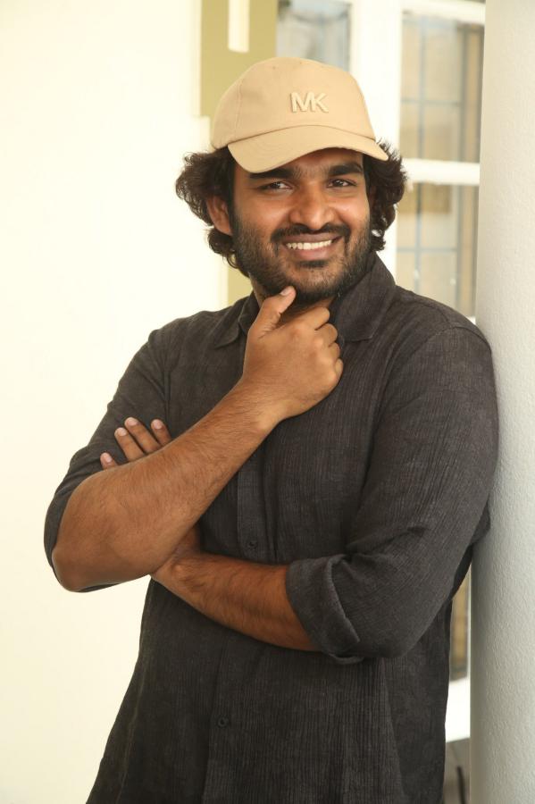 kiran-abbavaram-stills-6-2.jpg