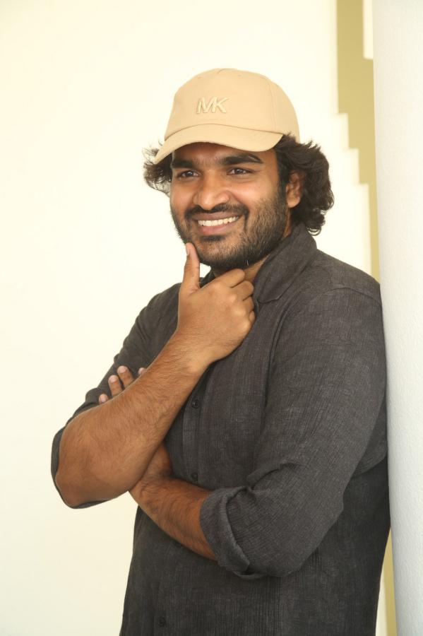 kiran-abbavaram-stills-6-5.jpg
