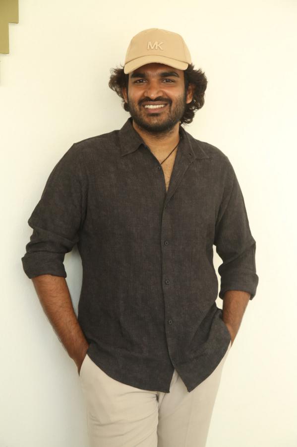 kiran-abbavaram-stills-6-7.jpg