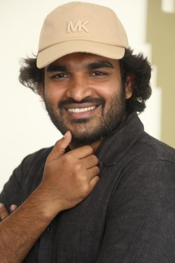 kiran-abbavaram-stills-6-9.jpg