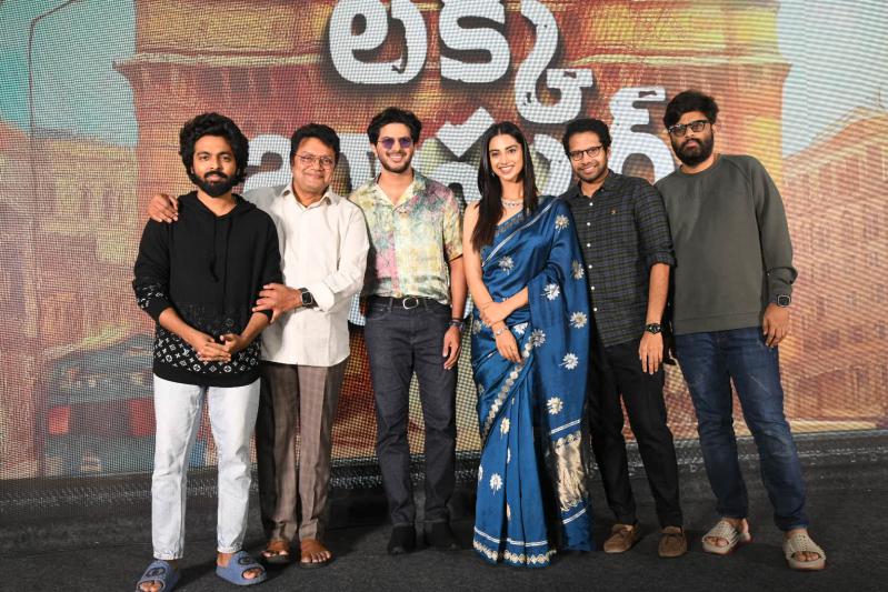 lucky-bhaskar-success-meet-1.jpg