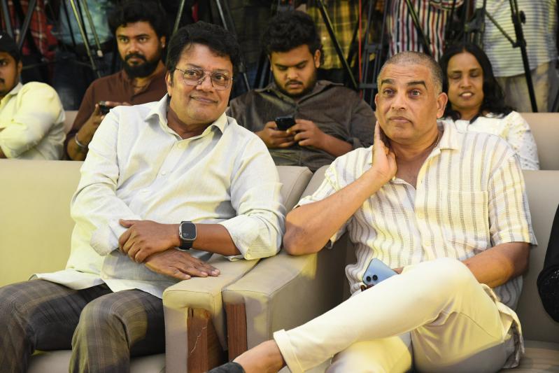 lucky-bhaskar-success-meet-15.jpg