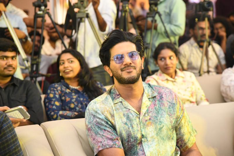 lucky-bhaskar-success-meet-19.jpg