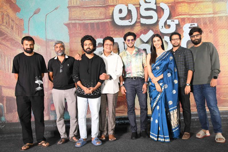 lucky-bhaskar-success-meet-29.jpg