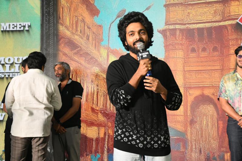 lucky-bhaskar-success-meet-31.jpg