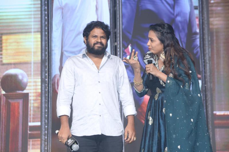 lucky-bhasker-movie-pre-release-10.jpg