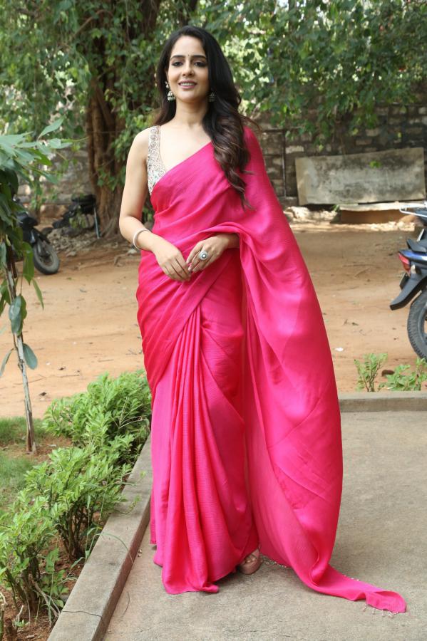 malvi-malhotra-stills-3-3.jpg
