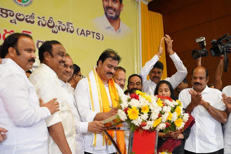 mannava-mohan-krishna-took-charge-as-the-chairman-of-apts-1.jpg
