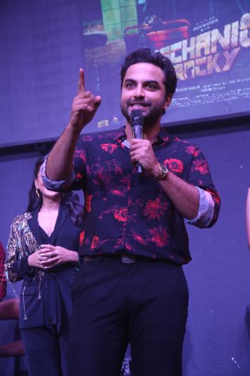 mechanic-rocky-movie-press-meet-28.jpg