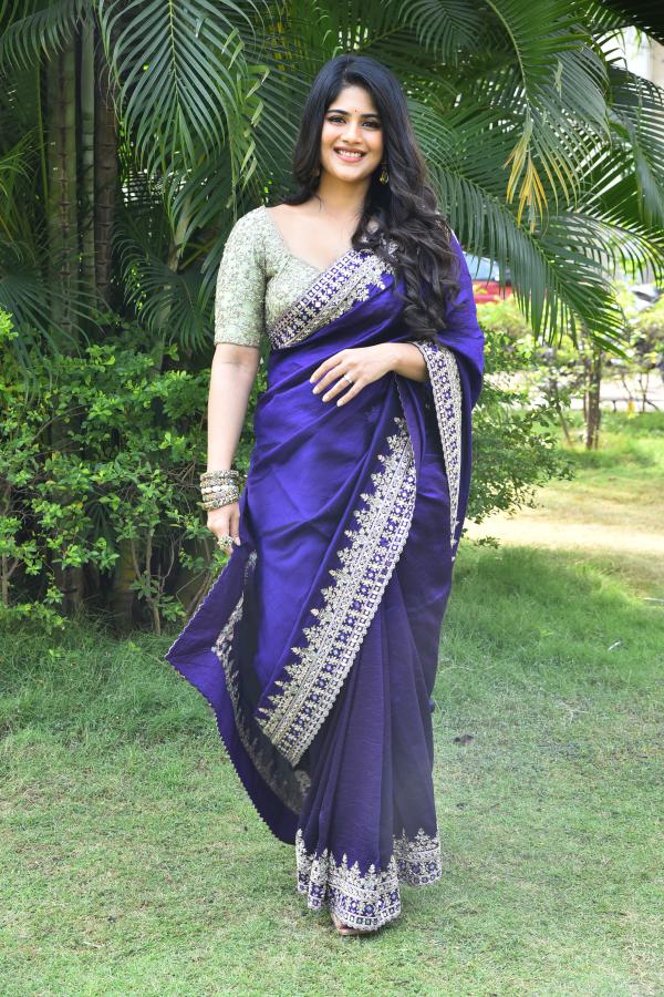 megha-akash-stills-4-22.jpg