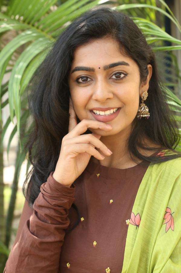 megha-leka-stills-14.jpg