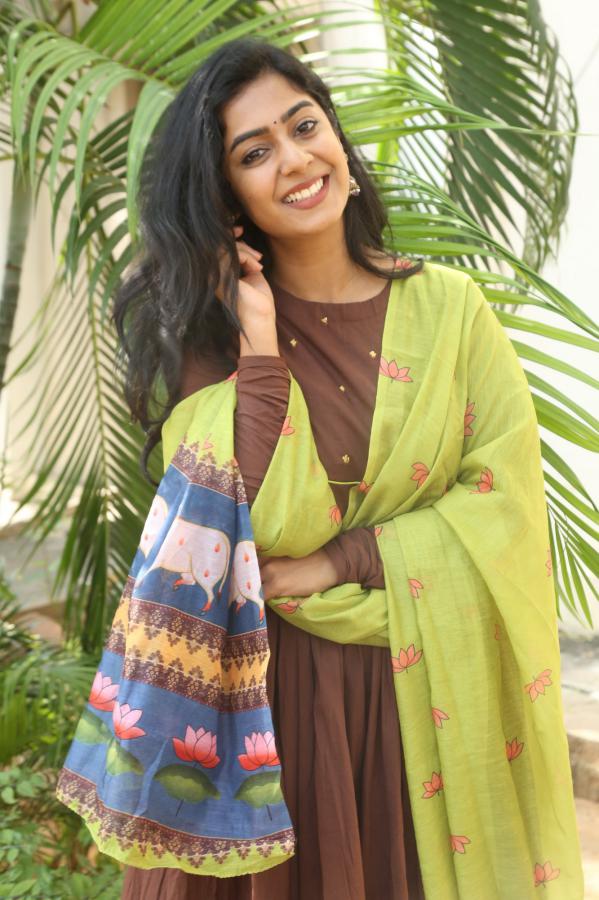 megha-leka-stills-5.jpg