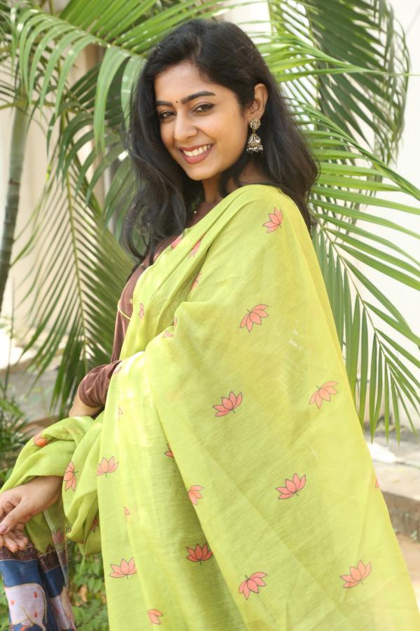 megha-leka-stills-7.jpg