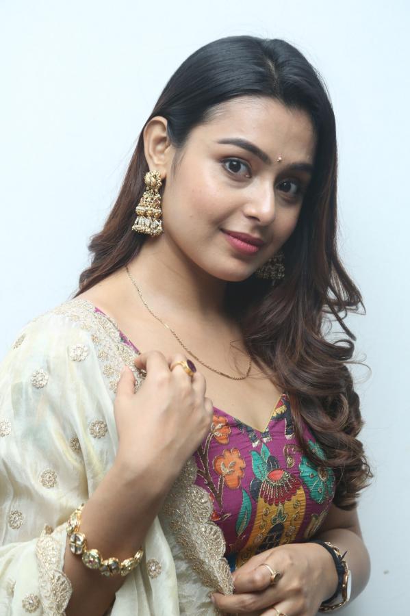 moksha-stills-23.jpg
