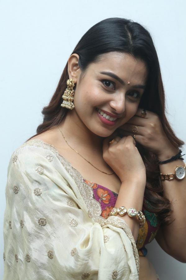 moksha-stills-27.jpg