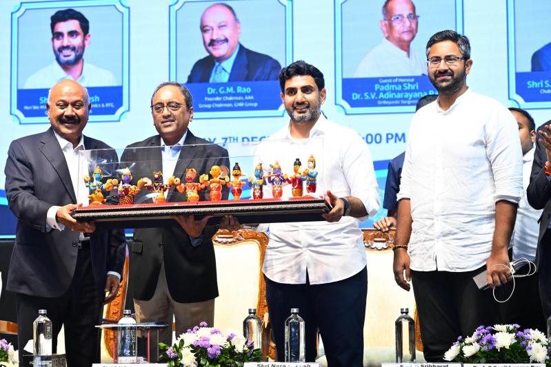 nara-lokesh-at-au-alumini-meet-in-vizag-25.jpg