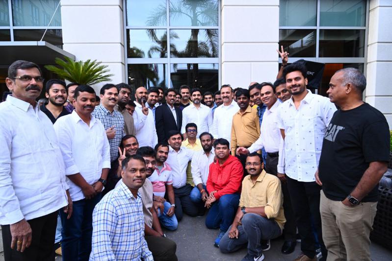 Nara Lokesh Meets NRI TDP Fans