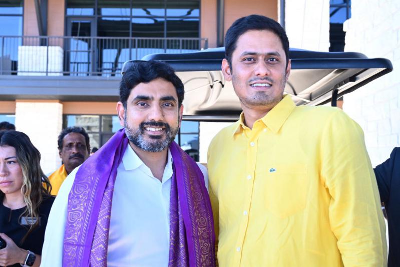 nara-lokesh-meets-nri-tdp-fans-16.jpg