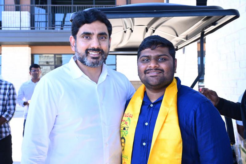 nara-lokesh-meets-nri-tdp-fans-19.jpg