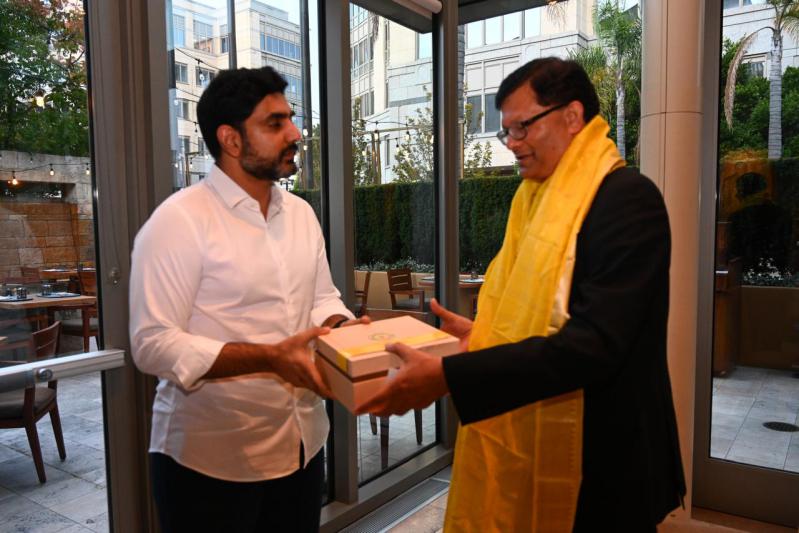 nara-lokesh-meets-sales-force-president-2.jpg