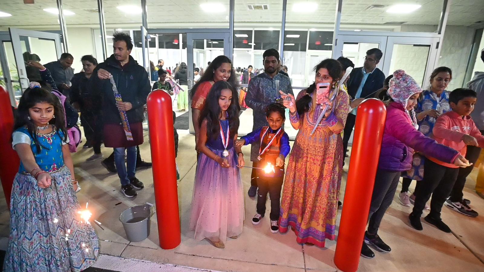 nats-deepavali-celebrations-in-chicago-7.jpg