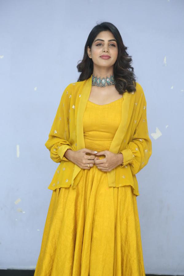 navami-stills-3.jpg