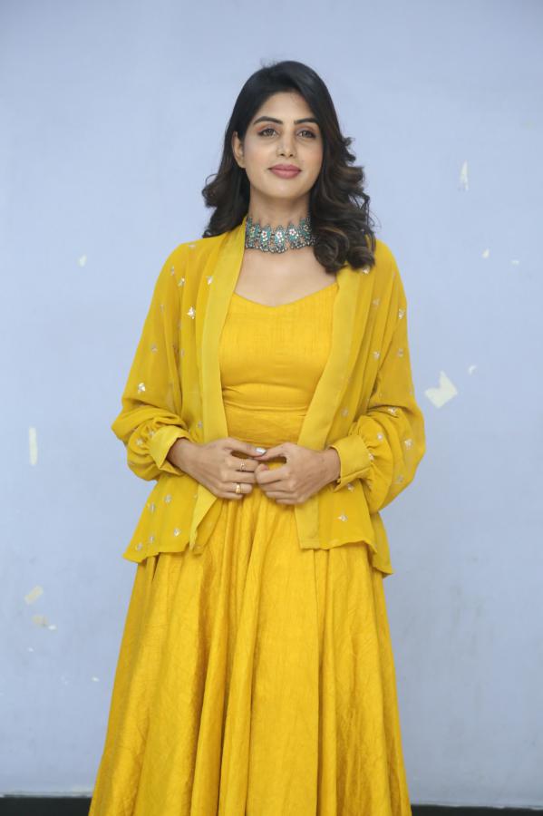 navami-stills-4.jpg