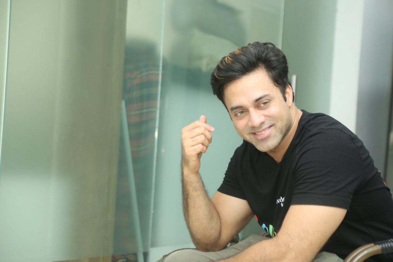 navdeep-stills-13.jpg