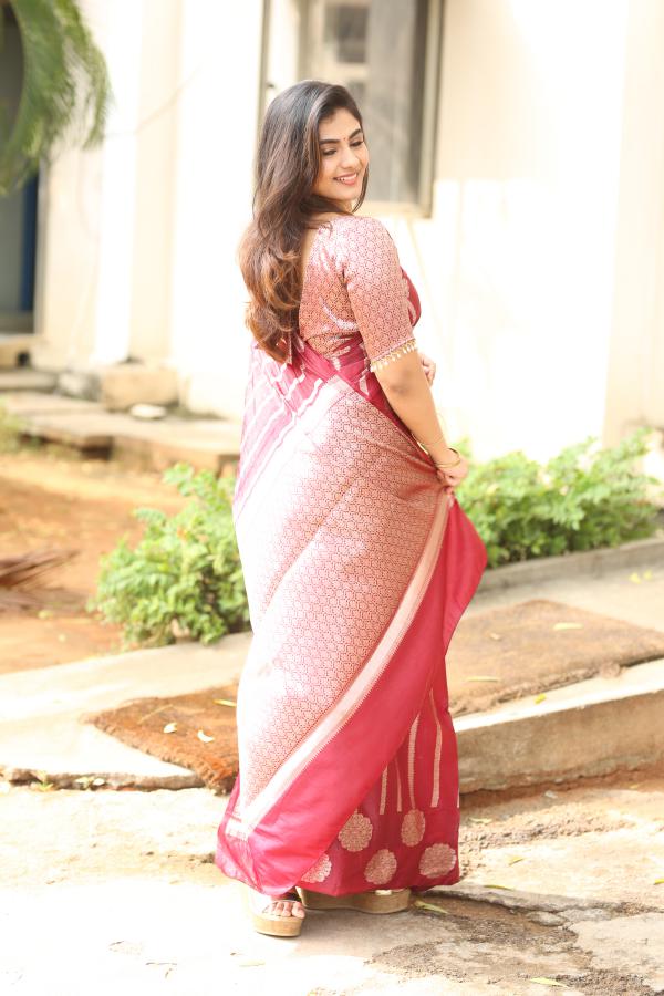 nayan-sarika-stills-3-15.jpg