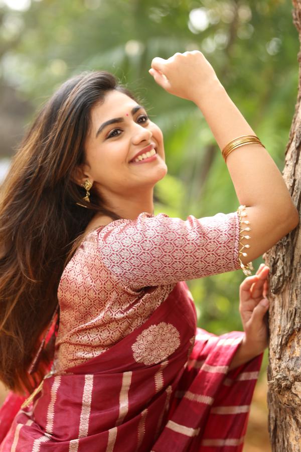 nayan-sarika-stills-3-9.jpg